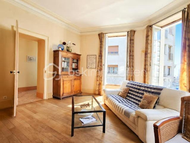 Vente Appartement 5 pièces 141.5 m2 Chambery