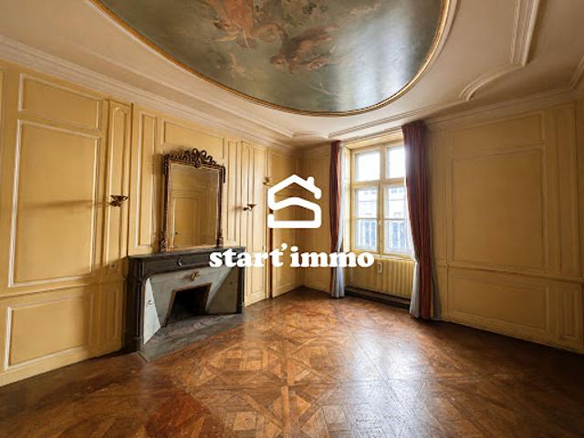 Vente Appartement 5 pièces 142 m2 Besançon