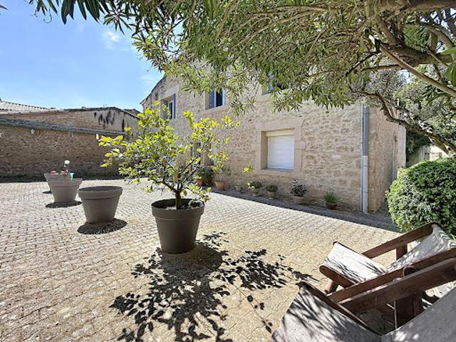 Vente Appartement 5 pièces 143 m2 Etoile sur Rhône