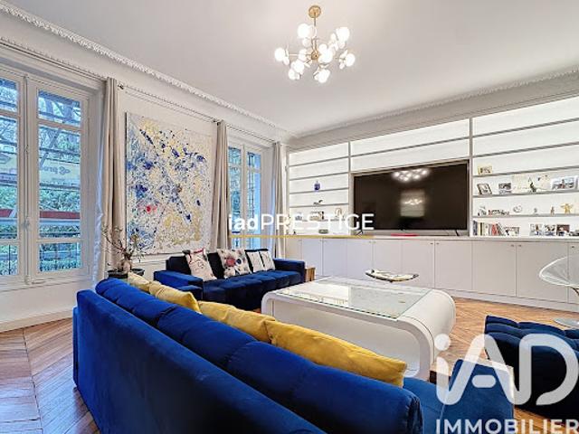 Vente Appartement 5 pièces 143 m2 Paris 8ème