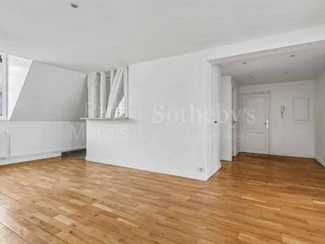 Vente Appartement 5 pièces 145.44 m2 Paris 3ème