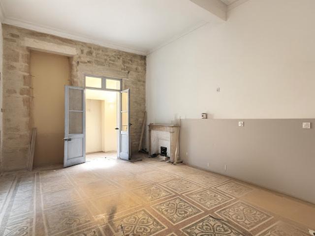 Vente Appartement 5 pièces 145 m2 Sommieres