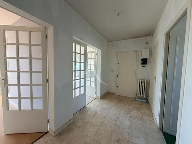 Vente Appartement 5 pièces 146.59 m2 Saumur