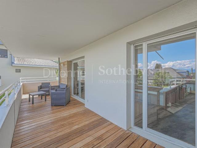 Vente Appartement 5 pièces 146 m2 Divonne les Bains