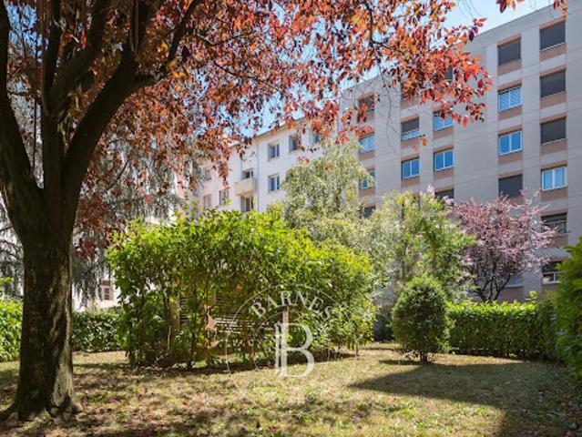 Vente Appartement 5 pièces 147.1 m2 Lyon 6ème
