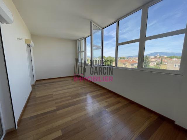 Vente Appartement 5 pièces 147.7 m2 Carpentras
