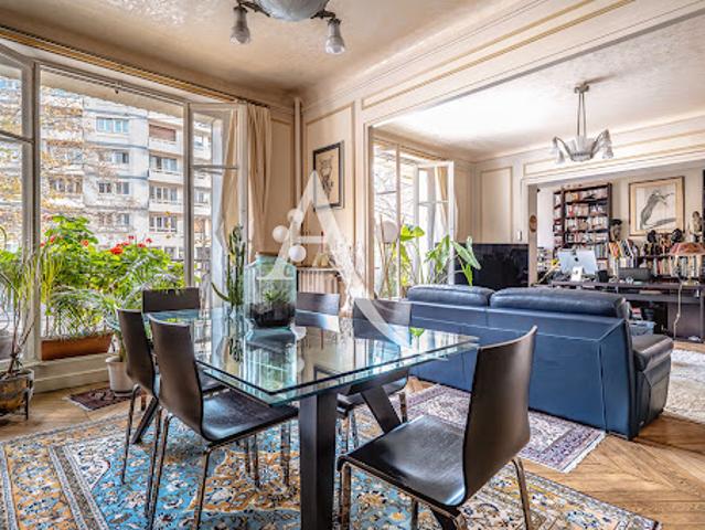 Vente Appartement 5 pièces 147 m2 Paris 11ème