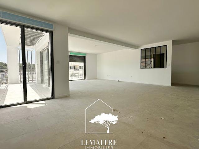 Vente Appartement 5 pièces 148.75 m2 Les Mathes