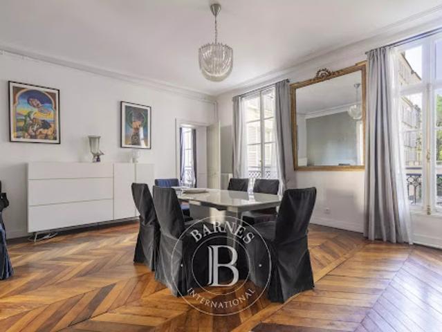 Vente Appartement 5 pièces 148 m2 Paris 7ème
