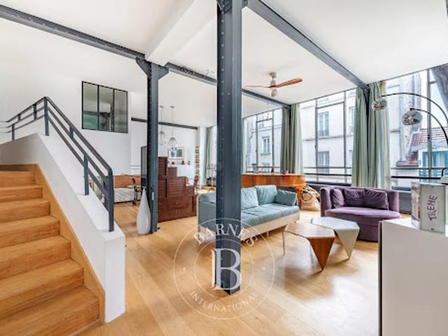 Vente Appartement 5 pièces 151.43 m2 Paris 18ème
