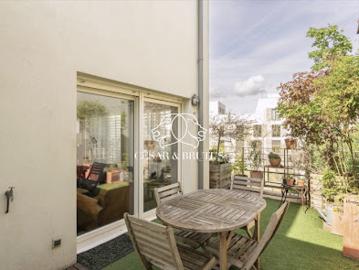 Vente Appartement 5 pièces 153.93 m2 Lyon 3ème