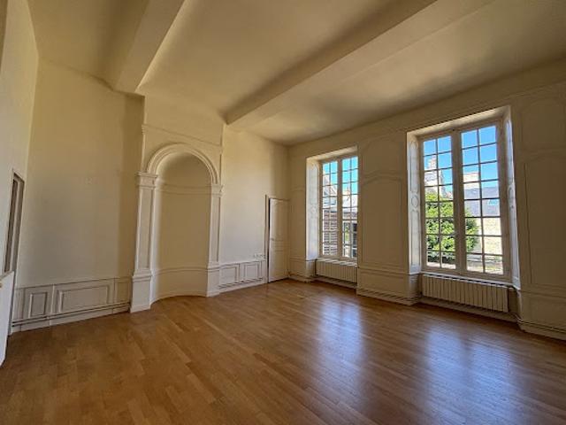 Vente Appartement 5 pièces 153 m2 Bayeux