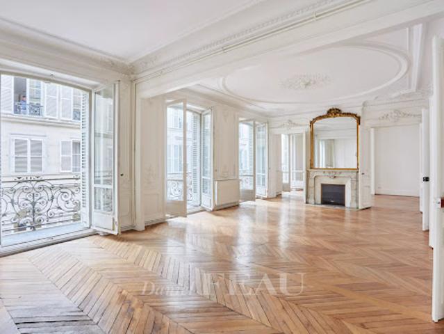 Vente Appartement 5 pièces 157.15 m2 Paris 8ème