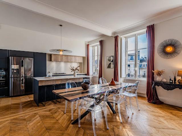Vente Appartement 5 pièces 160 m2 Bordeaux