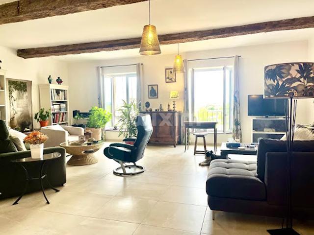 Vente Appartement 5 pièces 160 m2 Grignan