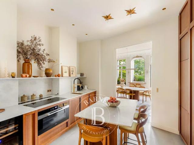 Vente Appartement 5 pièces 162.52 m2 Paris 9ème