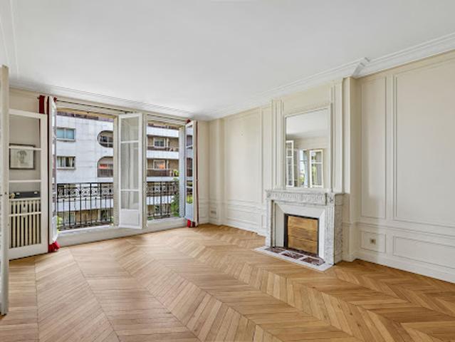 Vente Appartement 5 pièces 167.75 m2 Paris 16ème
