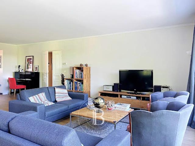 Vente Appartement 5 pièces 168.75 m2 Lille