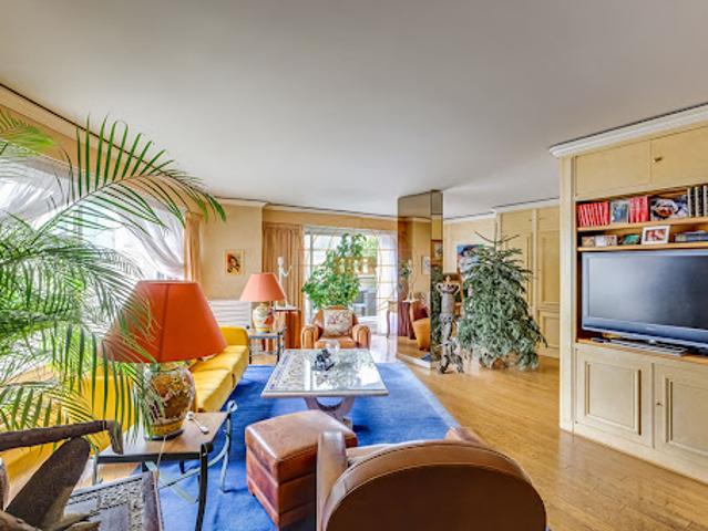 Vente Appartement 5 pièces 173.96 m2 Paris 16ème