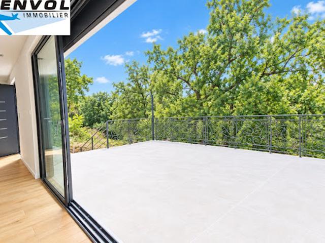 Vente Appartement 5 pièces 175 m2 Cornebarrieu