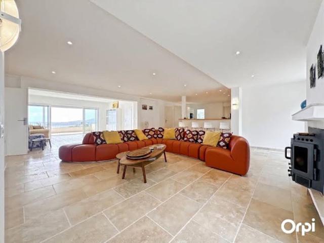 Vente Appartement 5 pièces 177 m2 La Croix Valmer