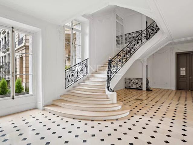 Vente Appartement 5 pièces 189.15 m2 Paris 16ème