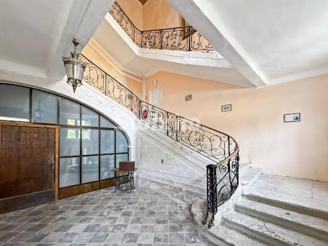 Vente Appartement 5 pièces 190 m2 La Bégude de Mazenc