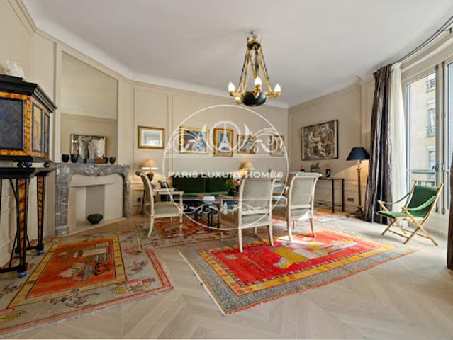 Vente Appartement 5 pièces 199.67 m2 Paris 16ème
