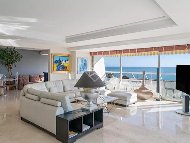 Vente Appartement 5 pièces 204 m2 Villeneuve Loubet