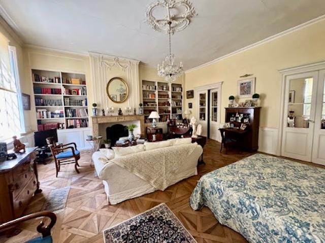 Vente Appartement 5 pièces 213 m2 Figeac