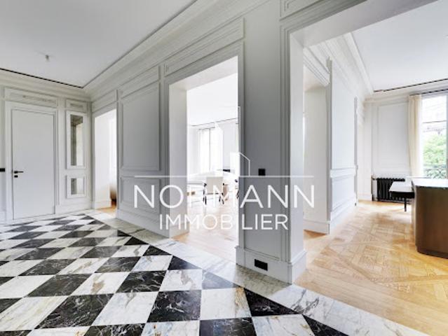 Vente Appartement 5 pièces 216 m2 Paris 16ème
