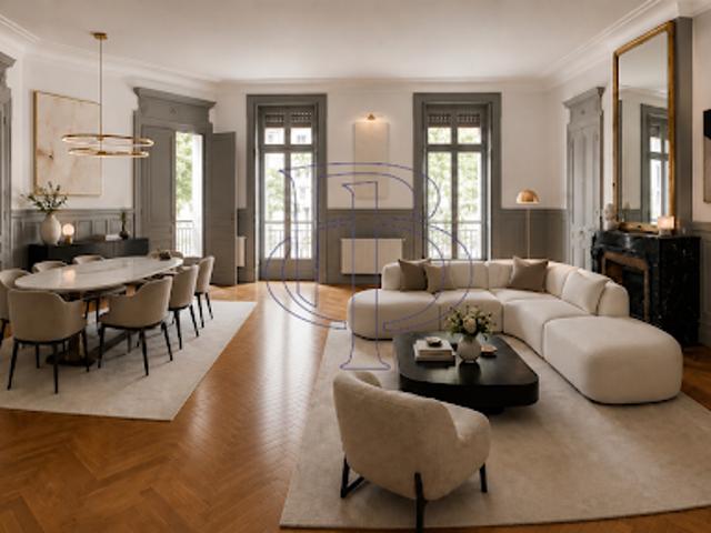 Vente Appartement 5 pièces 227 m2 Lyon 6ème