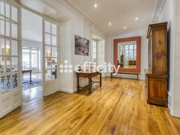 Vente Appartement 5 pièces 231 m2 Nantes
