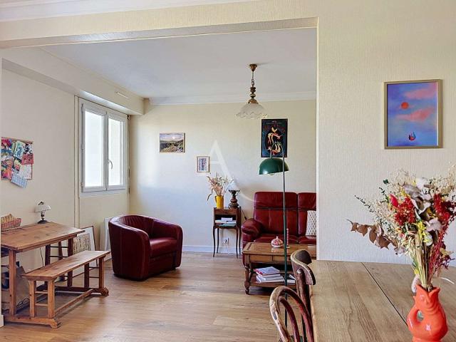 Vente appartement 5 pièces Angers Deux Croix Banchais 49