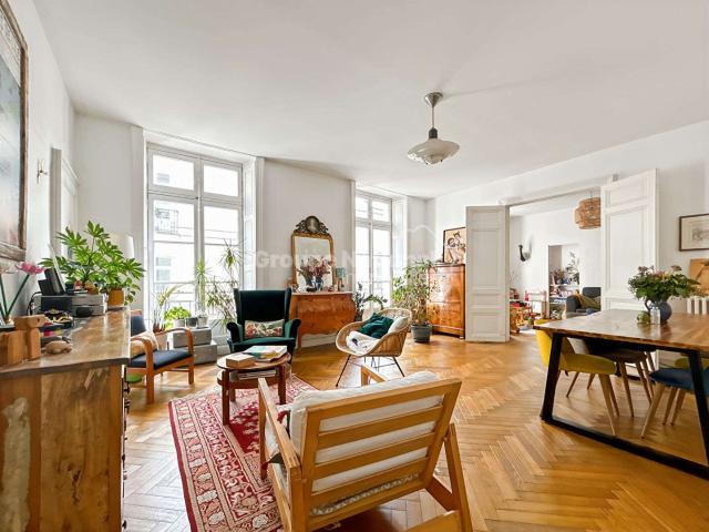 Vente appartement 5 pièces Nantes Centre Ville 44