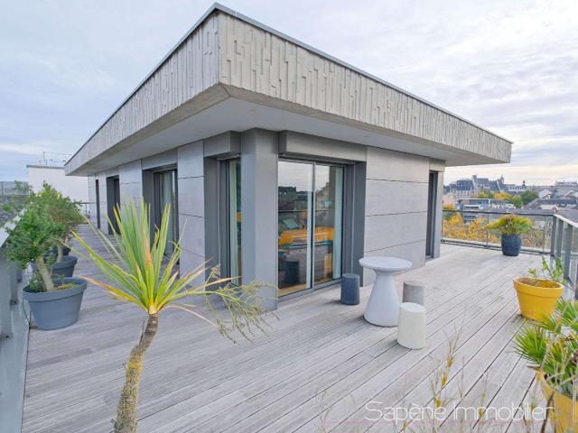Vente appartement 5 pièces Rennes Bourg L'evêque 35