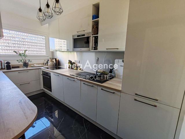 Vente appartement 5 pièces Rennes Bourg L'evêque 35