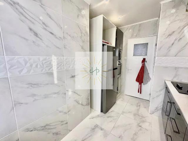 Vente Appartement 6 pièces 76 m2 Montelimar