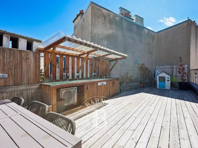 Vente Appartement 6 pièces 92.96 m2 Paris 16ème