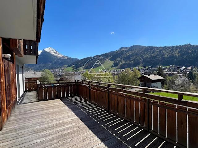 Vente Appartement 6 pièces 108.79 m2 Morzine