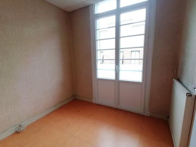 Vente Appartement 6 pièces 108.89 m2 Moissac