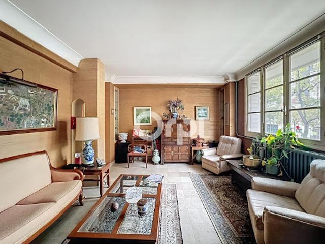 Vente Appartement 6 pièces 110.21 m2 Paris 16ème