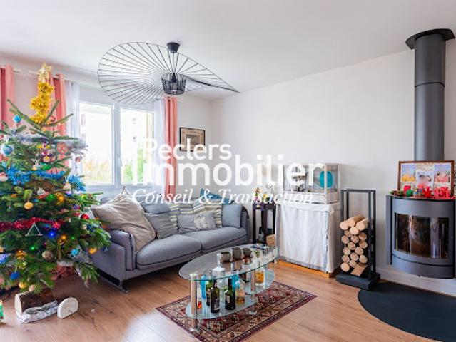 Vente Appartement 6 pièces 112.49 m2 Rueil Malmaison