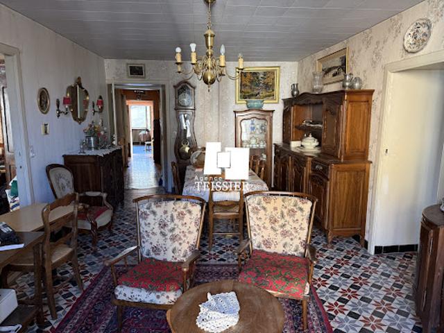 Vente Appartement 6 pièces 114.32 m2 Les Vans