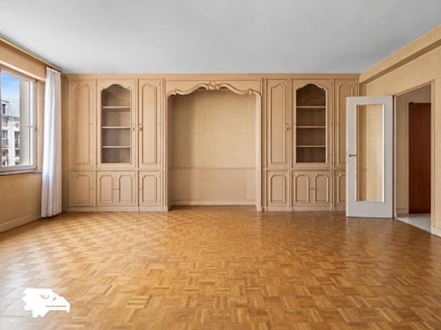 Vente Appartement 6 pièces 119.68 m2 Paris 16ème