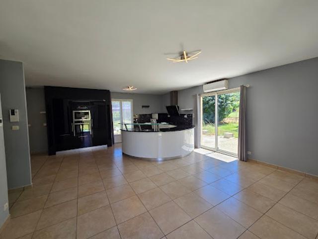 Vente Appartement 6 pièces 119 m2 Le Grand Bourg