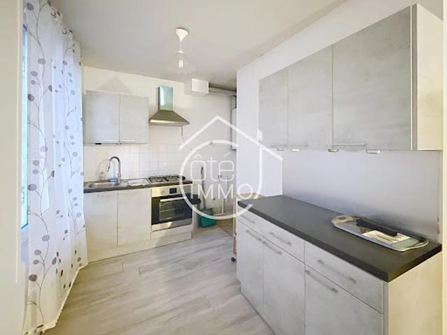 Vente Appartement 6 pièces 120 m2 Castillon la Bataille