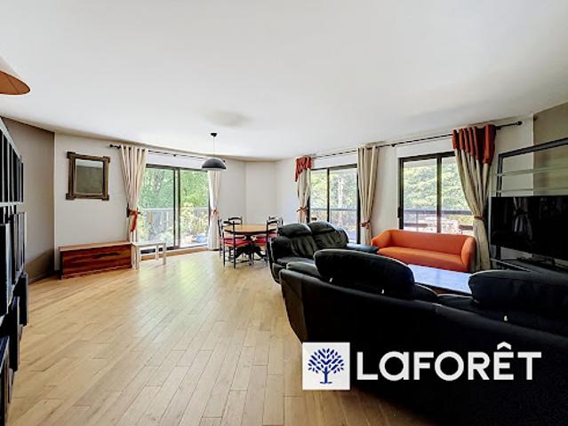 Vente Appartement 6 pièces 127 m2 Ecully