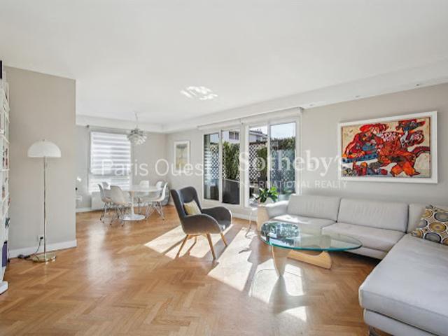 Vente Appartement 6 pièces 127 m2 Paris 20ème
