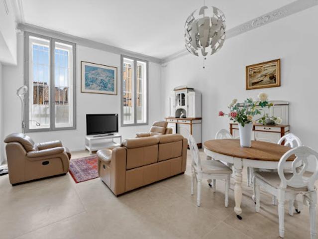 Vente Appartement 6 pièces 130 m2 Aix en Provence